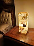 Maison Zoe Alabaster Steinlampe - Tischlampe Quader massiv mit Standfüßen perfekt für Wohnzimmer - handgeschnitzte Nachttischlampe Schlafzimmer - Kinderzimmer ~ ...