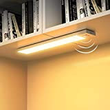 Unterbauleuchte Küche LED Schrankbeleuchtung 2Stück Warmweiß mit Bewegungsmelder Innen Akku,Schranklicht Schrankleuchten Lichtleiste USB mit Sensor für Kleiderschrank,Unterschrank,Treppe,Kofferraum,RV
